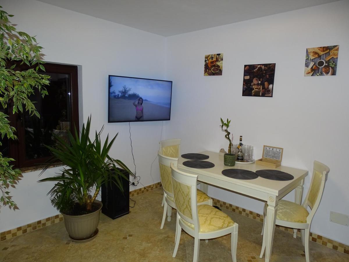 Ole Apartment - Get Your Energy For Free! Coffee And Tea On The House Timisoara Exterior photo